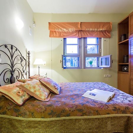 Elia Junior Suite In Epidavros With Shared Pool Неа-Епідаврос Екстер'єр фото